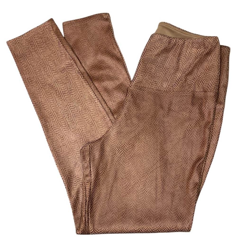 Athena Marie High-waisted, tummy control snakeskin faux suede pants EC Size med